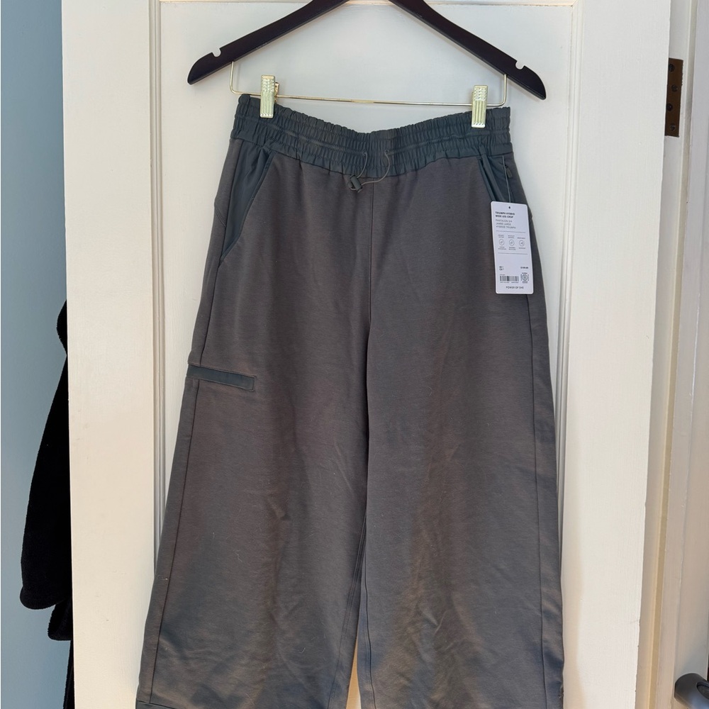 NWT Athleta Gray/Green Triumph Pants